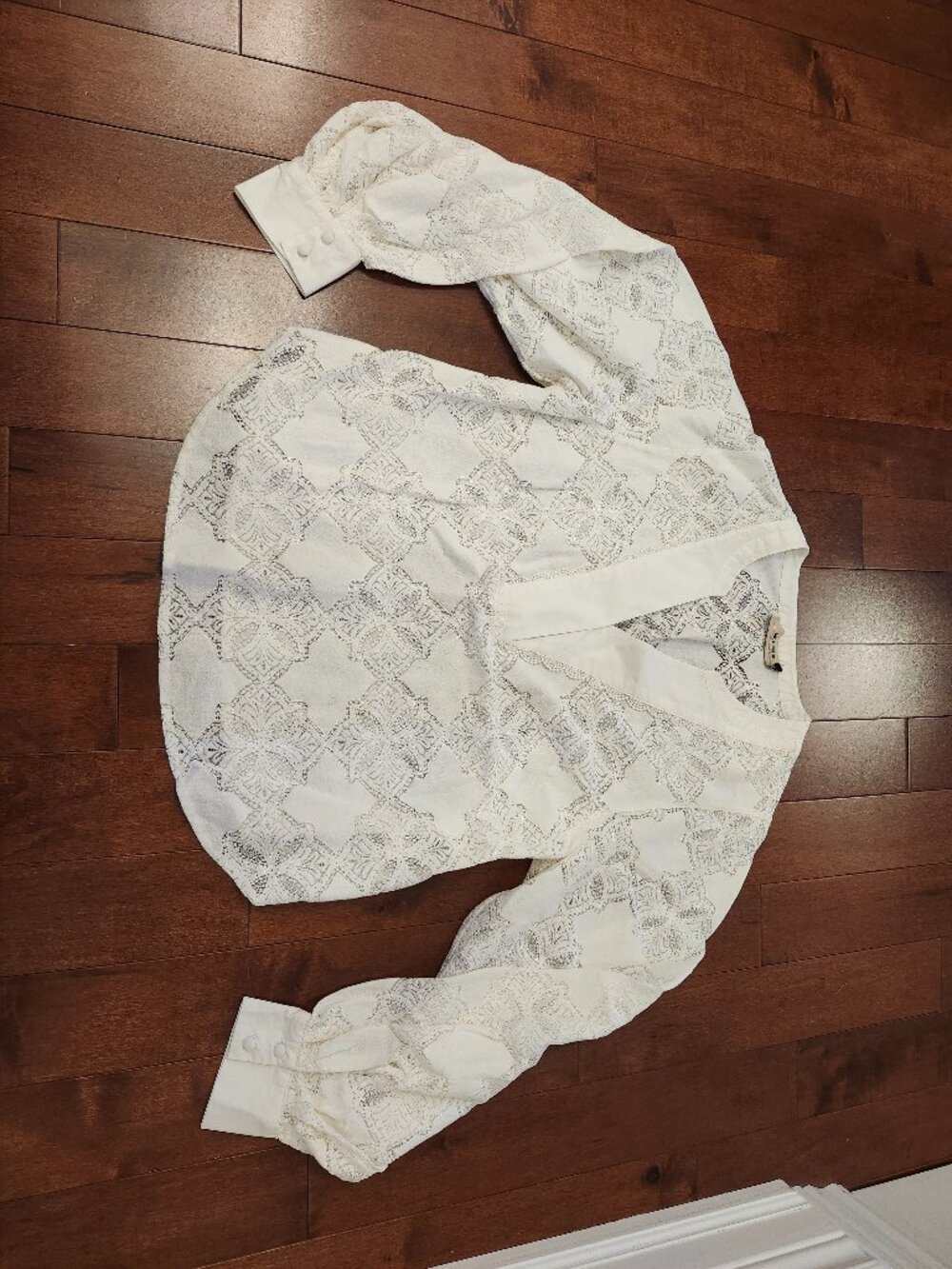 Mos Mosh women's long sleeve blouse in size large